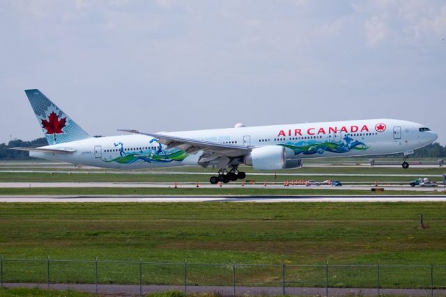 Boeing 777-300 (Air Canada) Photo by Patcard CC BY-SA 3.0