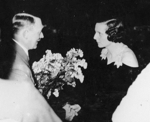 Hitler congratulates Riefenstahl on the premiere of Triumph of the Will, 1934. Photo by Bundesarchiv, Bild 183-R99035 / CC-BY-SA 3.0