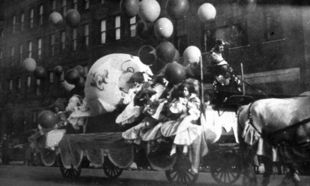 A float in the original parade