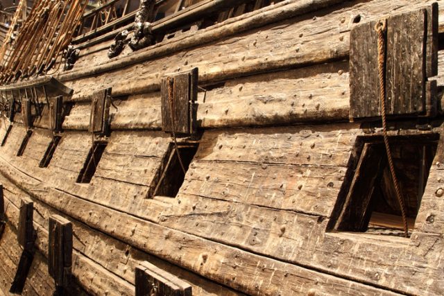 Vasa warship canon hatches