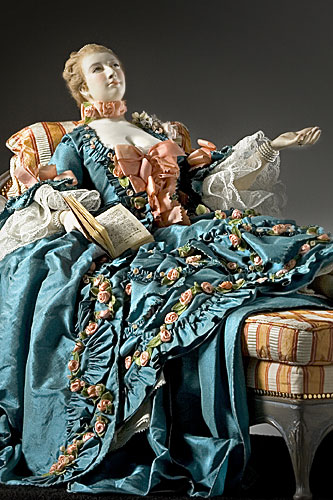 Historical Mixed Media Figure of Jeanne Antoinette Poisson, Madame de Pompadour, produced by artist/historian George S. Stuart. Photo by Peter d’Aprix CC BY SA 3.0