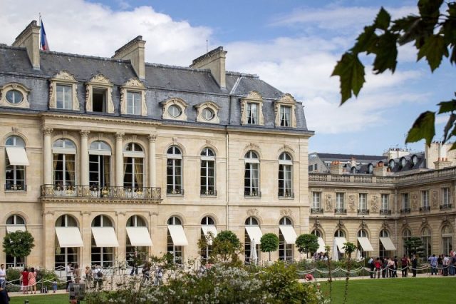 The Élysée Palace seen garden side. Photo by vostok 91 CC BY SA 2.0