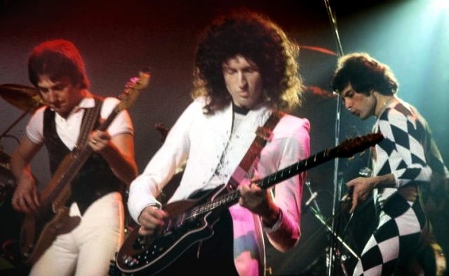 Queen in New Haven, Connecticut in November 1977 Photo by Carl Lender CC BY-SA 3.0