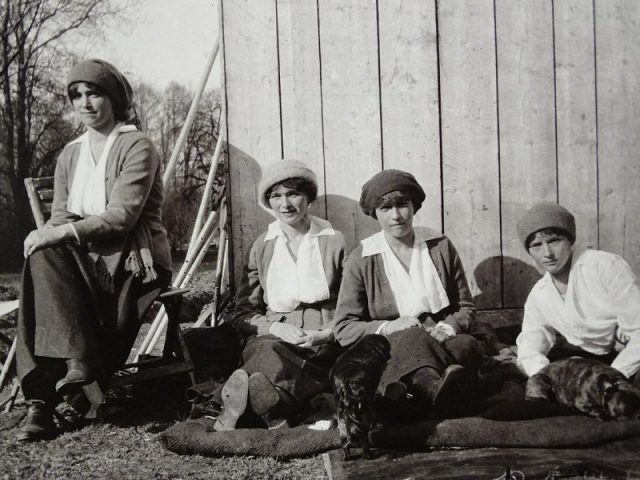 From left to right: Grand Duchesses Maria, Olga, Anastasia, and Tatiana Nikolaevna of Russia in captivity at Tsarskoe Selo in the spring of 1917. One of the last known photographs of Tsar Nicholas II’s daughters.