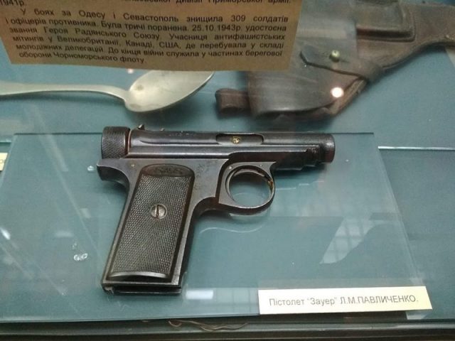 Lyudmila Pavlichenko’s J.P. Sauer And Sohn Model 1913 pistol, WW2 museum in Kyiv. Photo by VoidWanderer CC BY-SA 4.0