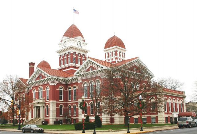 Old Lake County Courthouse. Photo by T. Tolbert CC BY SA 3.0