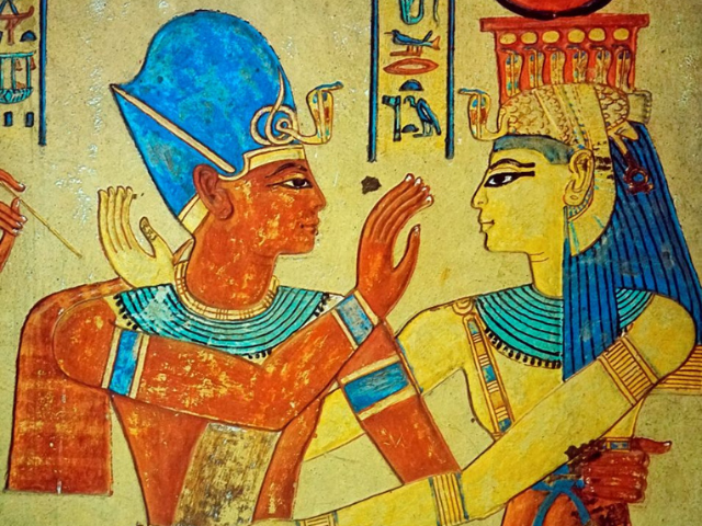 Relief depicting Isis embracing Ramesses IIII