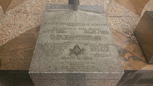 Denver airport dedication stone. Photo by F4ith.H0p3.Ch4r1ty CC BY-SA 4.0