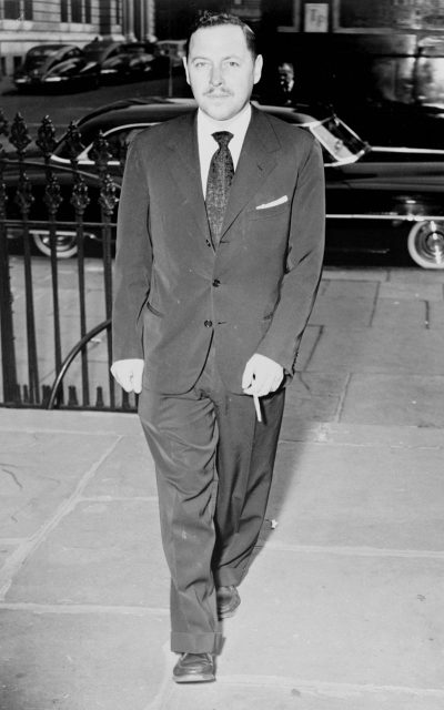 Williams arriving at funeral services for Dylan Thomas, 1953.