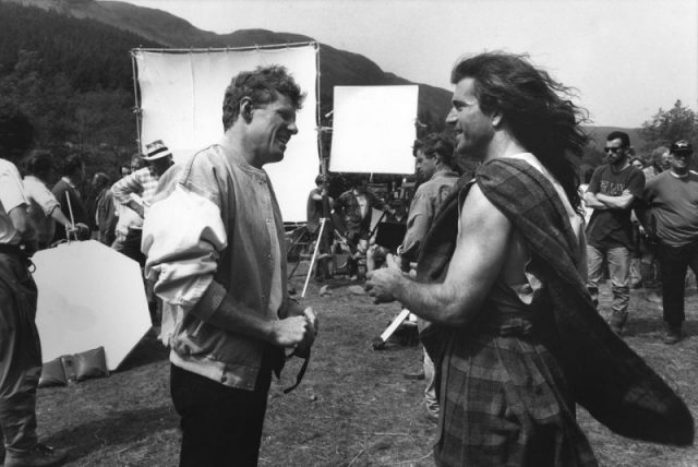 Mel Gibson (right) on set of ‘Braveheart’ with 20th Century Fox executive Scott Neeson. Photo by Scott Neeson CC BY-SA 3.0