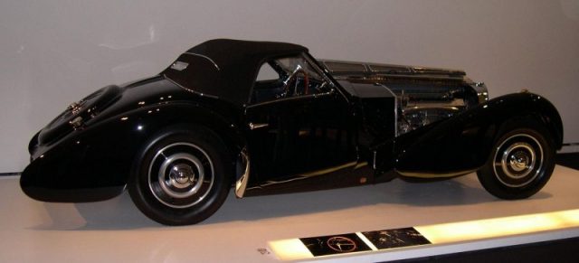 1937 Bugatti Type 57SC Gangloff Drop Head Coupe from the Ralph Lauren collection. Photo by Sfoskett~commonswiki CC BY-SA 3.0
