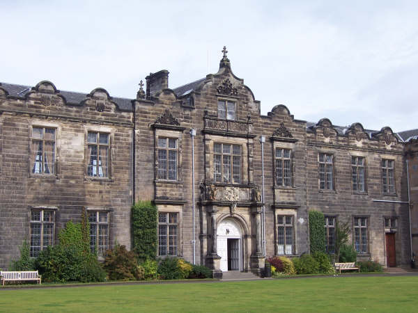 St Andrews University. Photo by rob bishop / St Andrews University / CC BY-SA 2.0