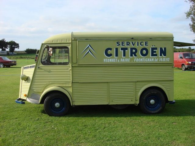 Citroen H Van. Photo by Oxyman CC BY SA 3.0