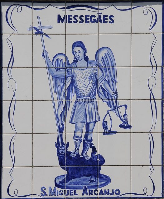 Azulejos representing archangel Michael in Messegães, Monção, Portugal. Photo by Joseolgon CC BY-SA 3.0