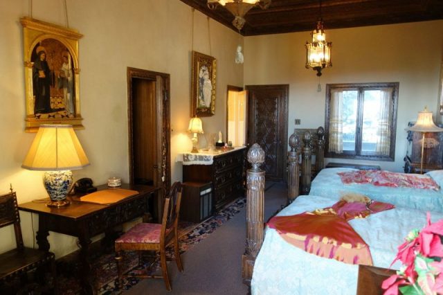 Bedroom at Hearst Castle