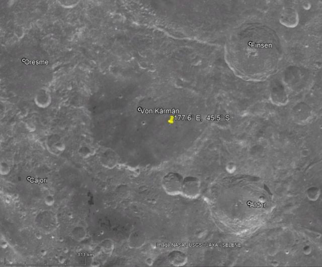 The landing site is a smooth plain within the crater Von Kármán on the Moon’s far side. The landing coordinates are 45.47084 South, 177.60563 East. Photo by Lamid58