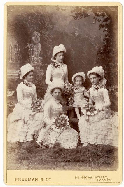 Knox family bridesmaids, Sydney, March 1882 / photographer Freeman and Co., Sydney, Australia. Photo Courtesy State Library of New South Wales collection