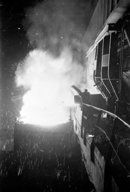 Smelter in a steel mill, Chicago, Illinois. Photography by S. Kubrick.