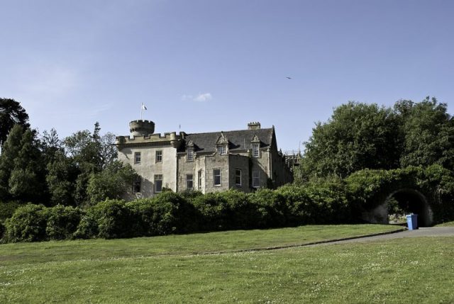 Tulloch Castle. Photo by Peter Moore CC BY-SA 2.0