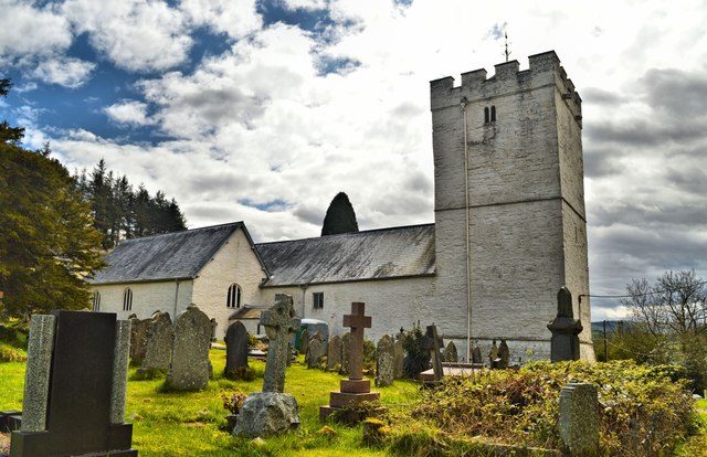 St Cynog, Defynnog. © Philip Pankhurst cc-by-sa/2.0