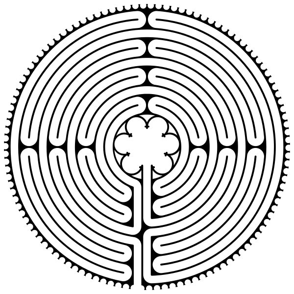 Approximate Chartres Cathedral Labyrinth replica; to the extent that is was feasible, geometric construction was used. Photo by Thurmanukyalur CC BY SA 3.0