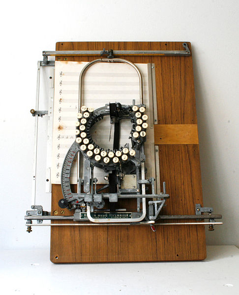 Keaton Music Typewriter, 33 key model. Photo by Jack’s Red Barn CC BY 2.0