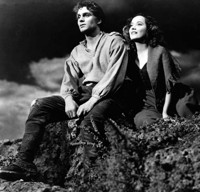 Laurence Olivier and Merle Oberon in the 1939 film ‘Wuthering Heights’