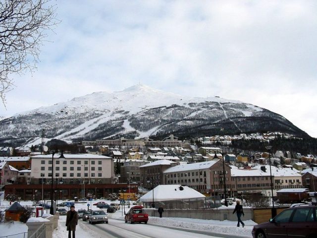 Bågenholm was skiing in the mountains outside of the town Narvik (pictured) when she fell into a frozen stream. Photo by Tom Corser www.tomcorser.com CC BY-SA 2.0 uk