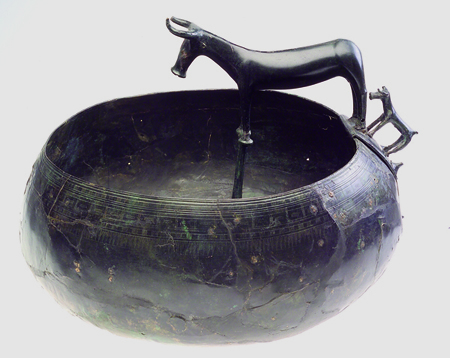 Bronze vessel with cow and calf, Hallstatt. Photo by Alice Schumacher CC BY 3.0