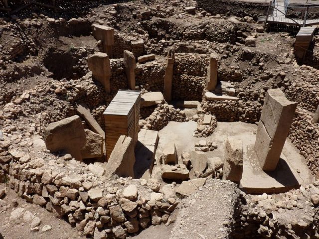 Göbekli Tepe site. Photo by Zhengan CC BY-SA 4.0