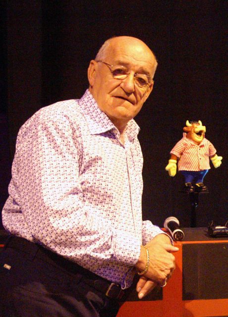 Jim Bowen. Photo by Mudhappy CC BY 3.0