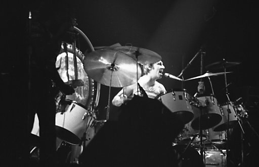 Moon performing at Maple Leaf Gardens, Toronto, October 21, 1976