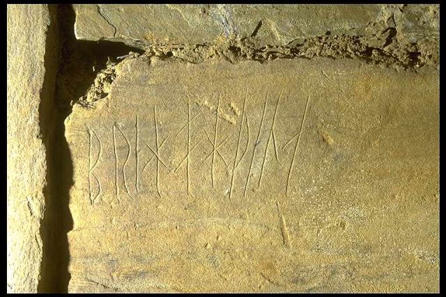 Viking graffiti, Maeshowe, Orkney Islands, Scotland. Photo by Bengt A Lundberg / Riksantikvarieämbetet CC BY 2.5