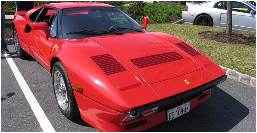 Ferrari 288 GTO, much like the one that was stolen. Photo by ilikewaffles11 CC BY 2.0