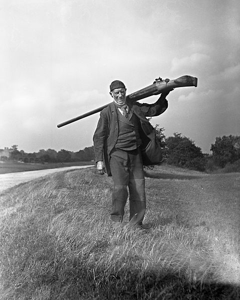 Carrying a punt gun