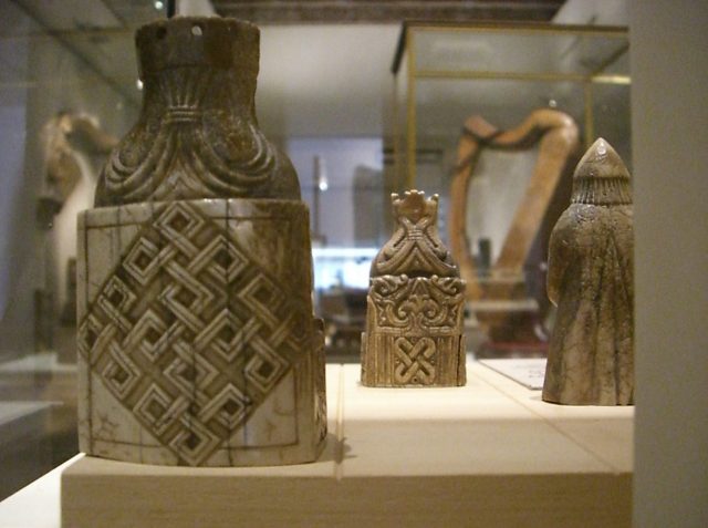 Lewis chessmen Queen back view