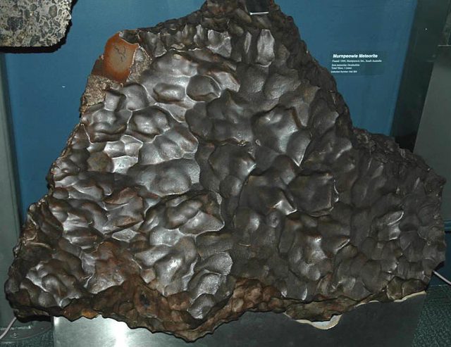 Murnpeowie Meteorite