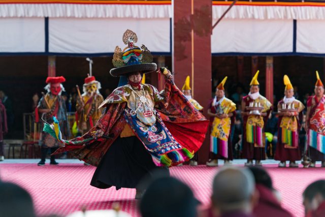 Tibetan monks