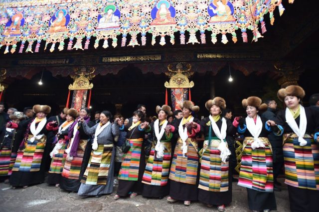 Tibetan women