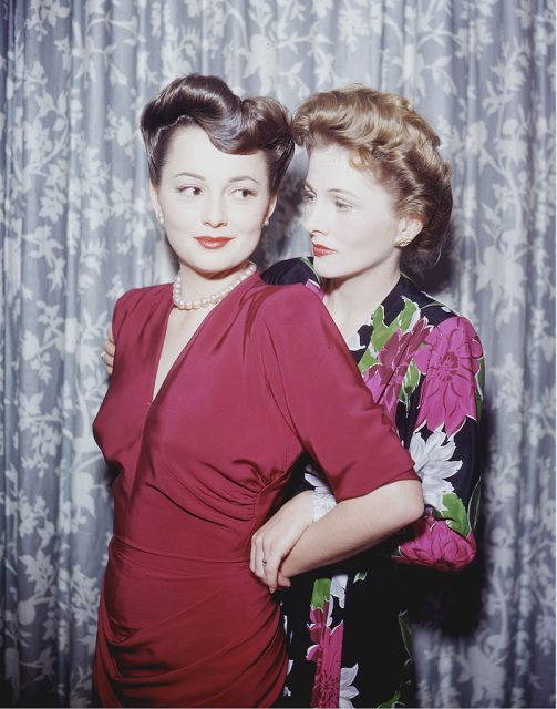 Joan Fontaine and Olivia de Havilland