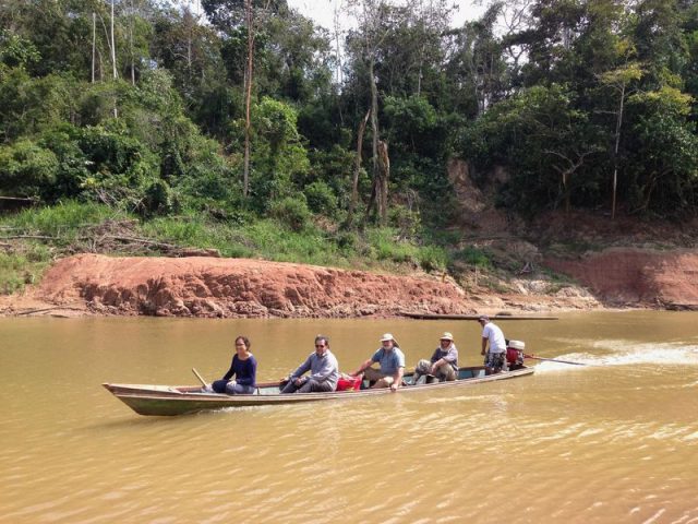 rafting Amazon river