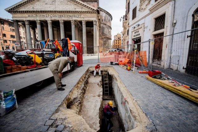 pantheon sinkhole