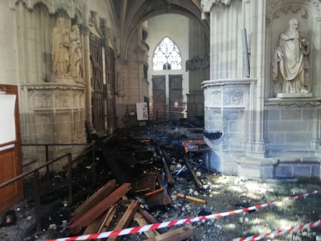 Nantes cathedral fire