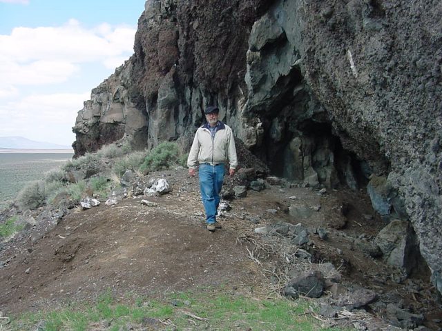paisley caves oregon