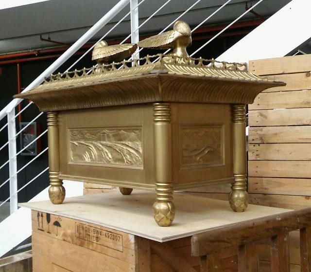 Ark of the Covenant on display in 2016. Graph+sas – CC BY-SA 4.0