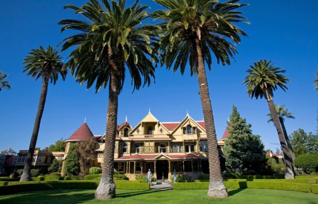 Exterior of Winchester Mystery House