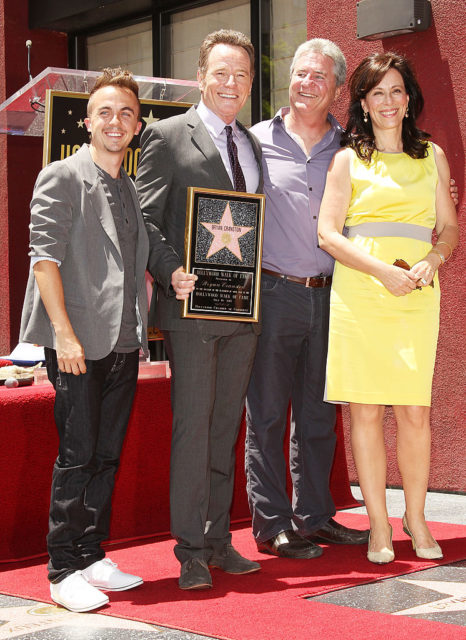 Linwood Boomer with the cast of 'Malcom in the Middle'