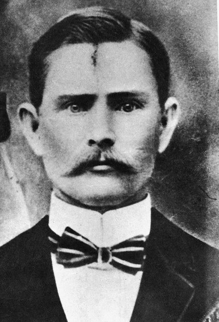 Photographic portrait of Jesse James