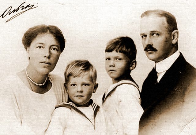 Olga and her family 