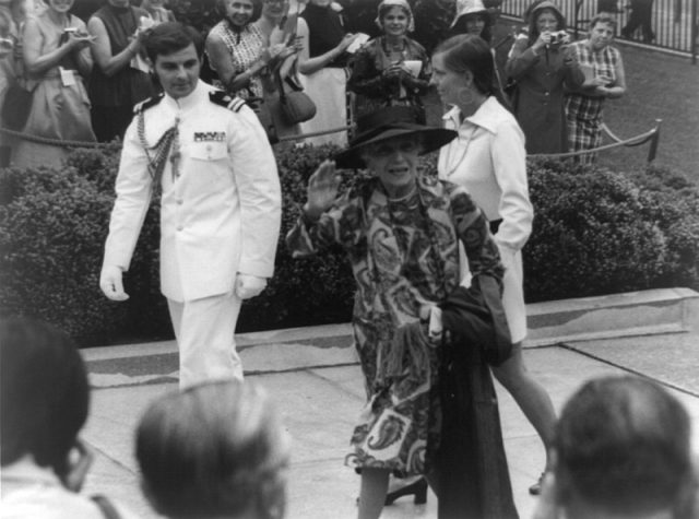 Alice Roosevelt & Joanna Sturm at Tricia Nixon Wedding (Photo Credit: Wikimedia Commons/Public Domain)